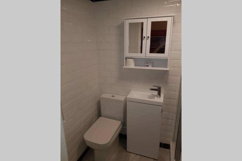 הלנסבורג Snug - Fountain Bank Apartment מראה חיצוני תמונה